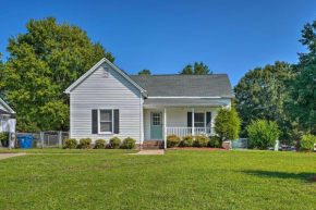 Bright Durham Home with Fully Furnished Deck!